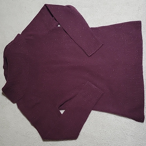 Ivanka Trump Maroon Cowl Neck Sweater - Large - Picture 3 of 3
